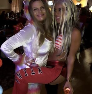 Meet your Posher, Marylou